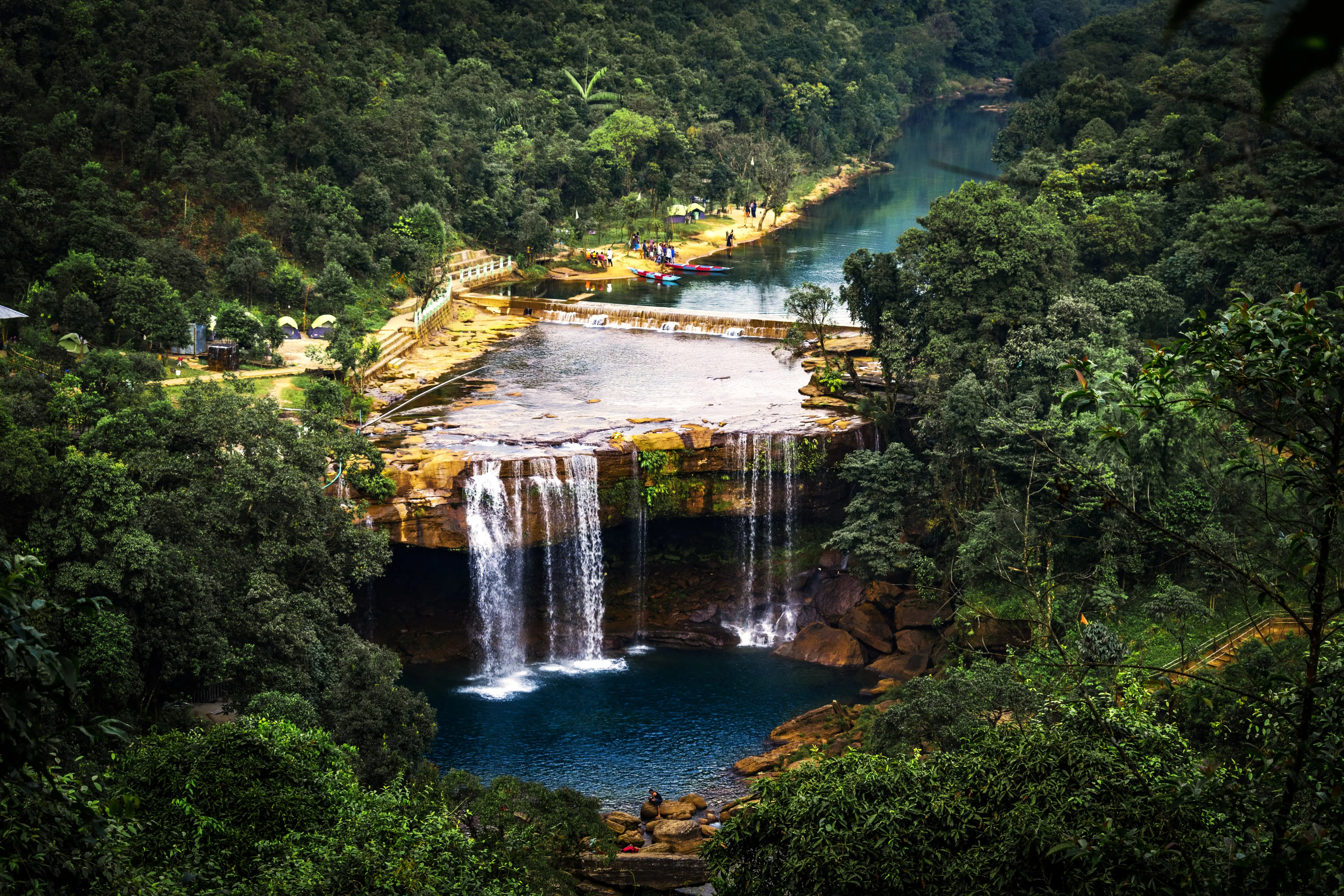 Mesmerizing Meghalaya Escape